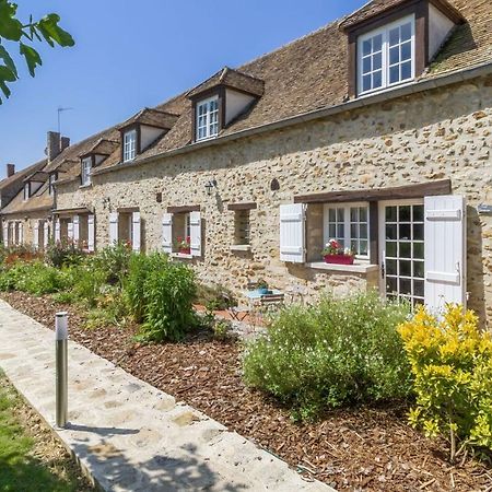 Domaine Des Trois Chateaux Moisenay 外观 照片