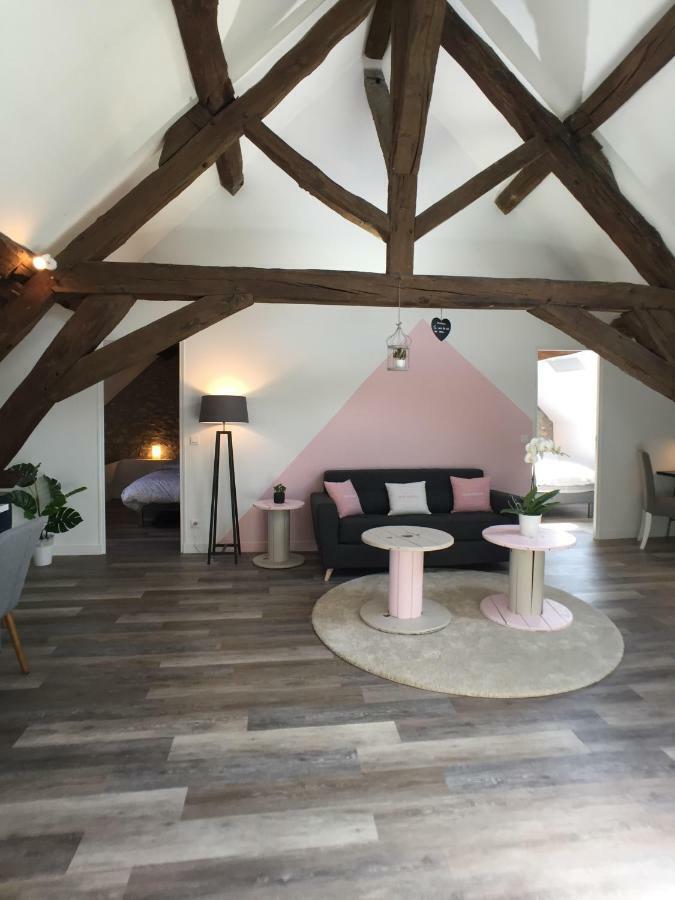 Domaine Des Trois Chateaux Moisenay 外观 照片